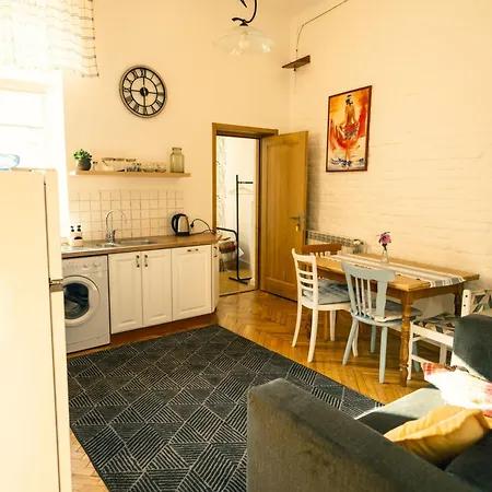 Ab Train Station דירה ז'שוב